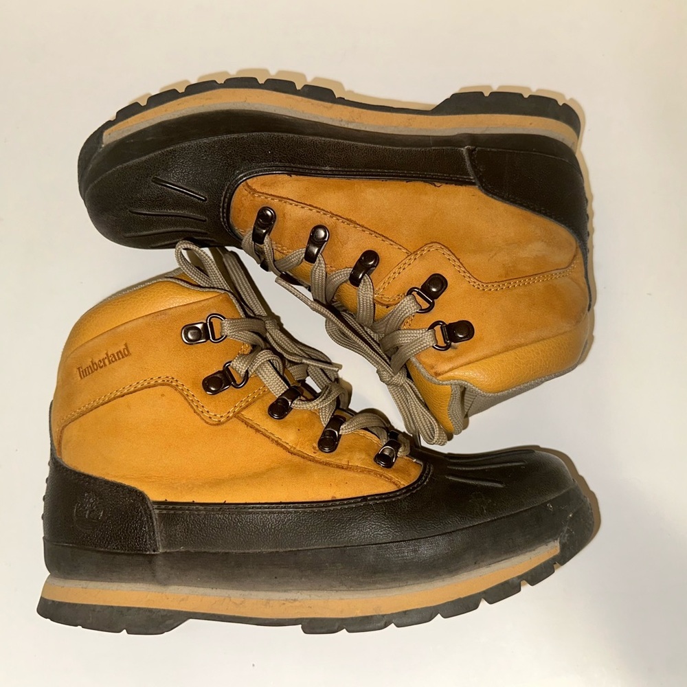 Timberland Youth Euro Hiker Shell toe Boot Wheat Nubuck Boot Boys Size 6 Tan - Picture 4 of 9
